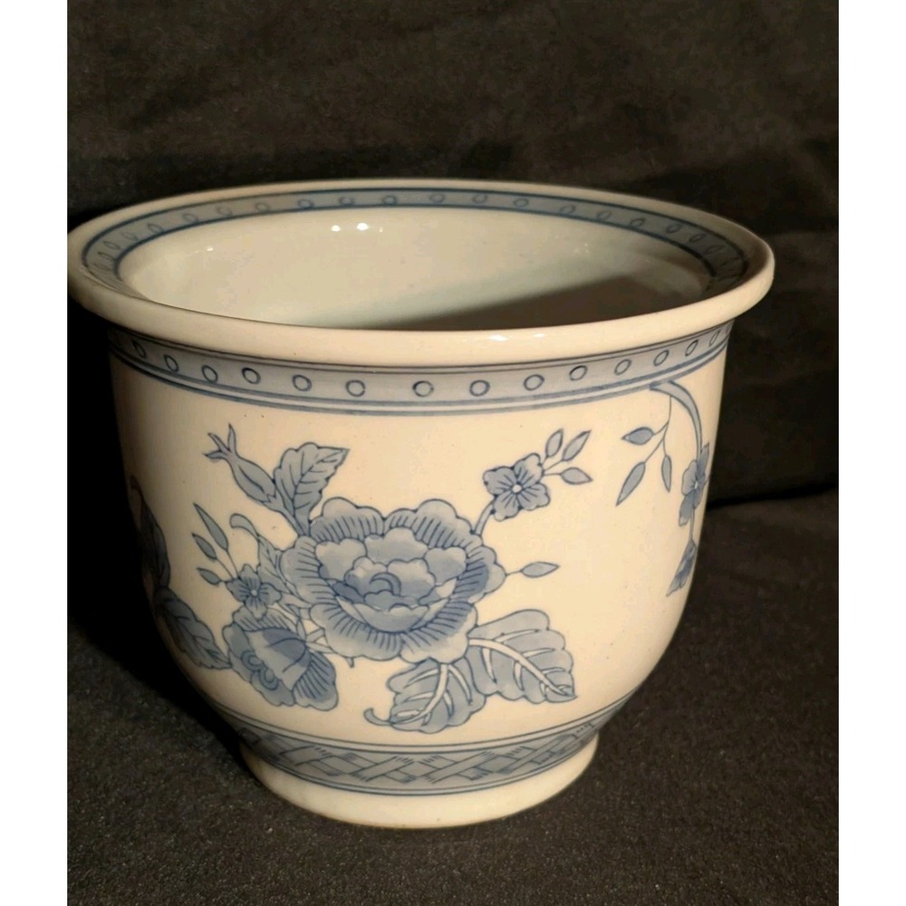 Vintage Chinese blue and white planter Pot. With Drainage Hole